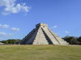 chichen-itza-mayan-pyramid